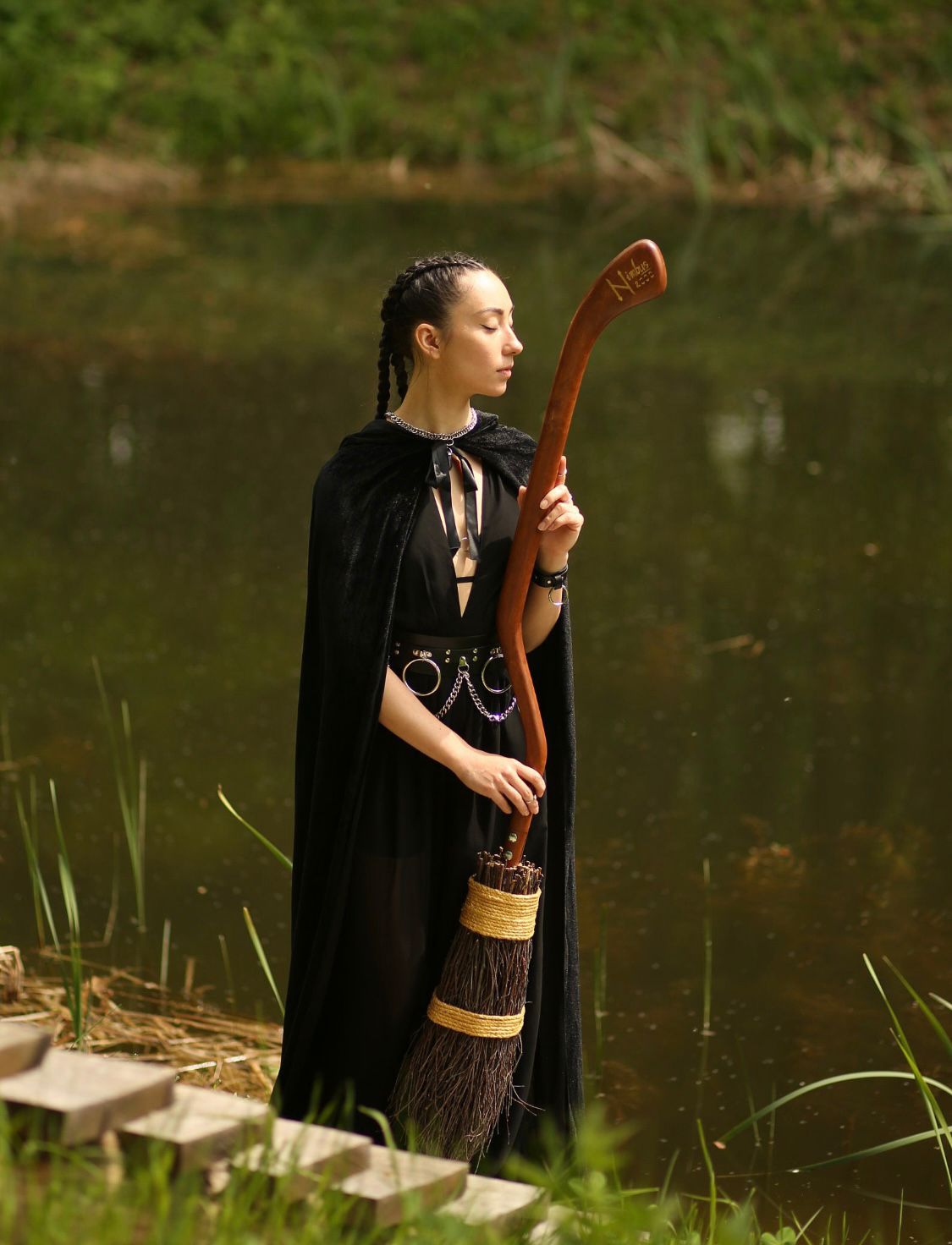 Fiction Edge | Nimbus 2000 Broom | Anime Cosplay Prop