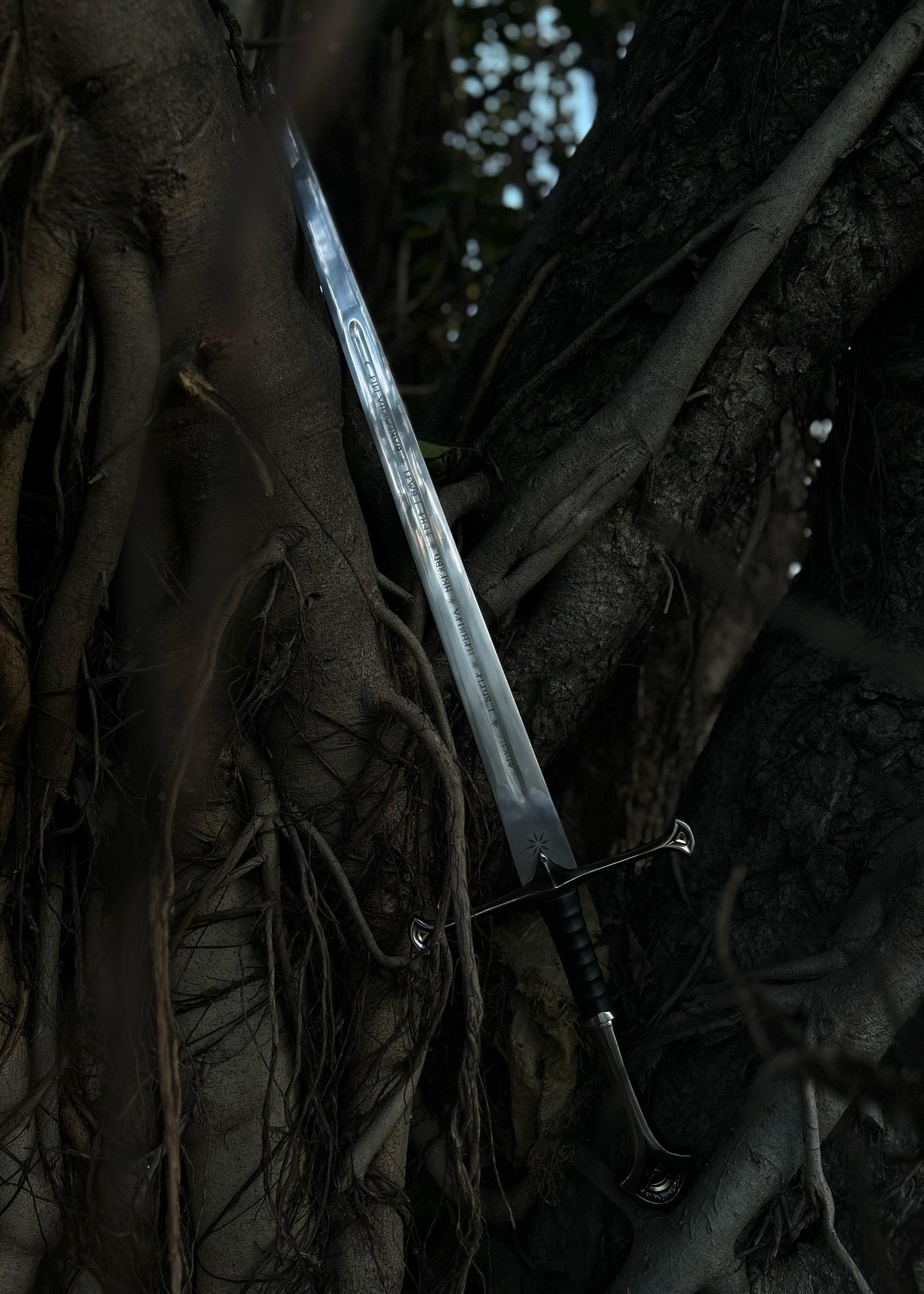 The Royal Heirloom Set | Andúril & Hadhafang Sword Bundle | LOTR Steel Replicas