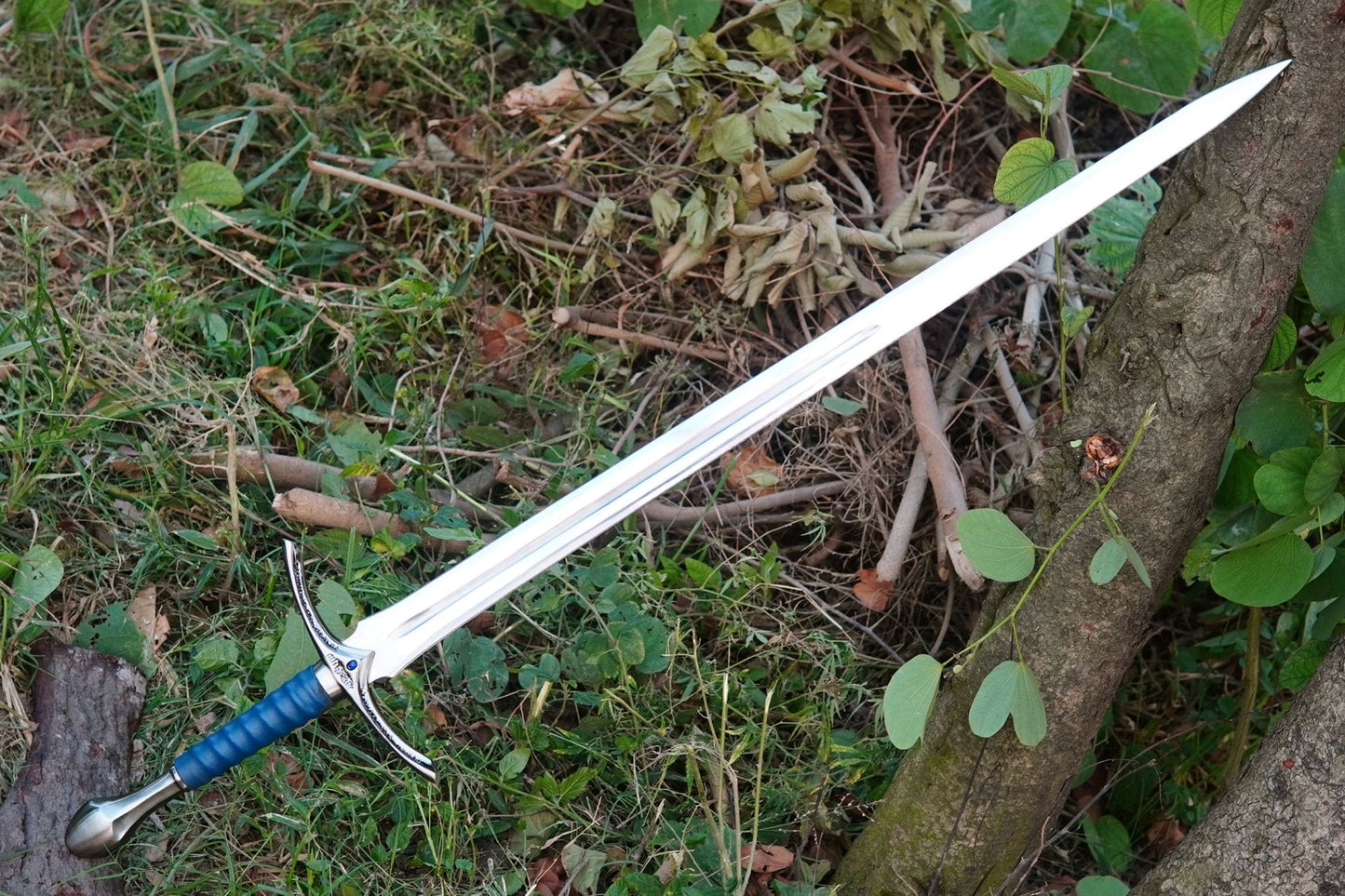 Glamdring sword | Foe-hammer | Fiction Edge