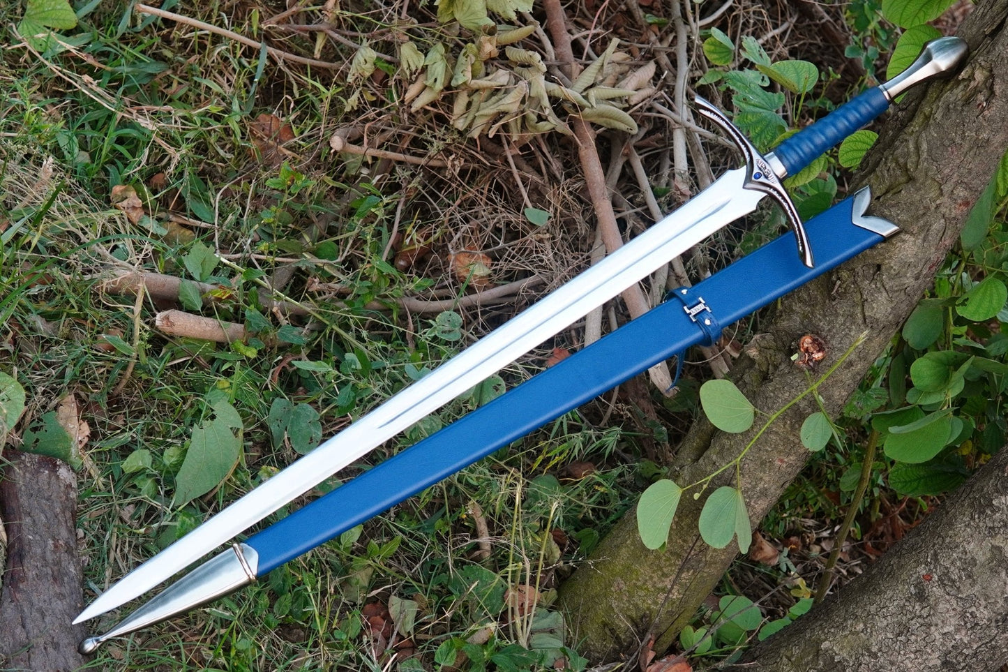 Glamdring sword | Foe-hammer | Fiction Edge
