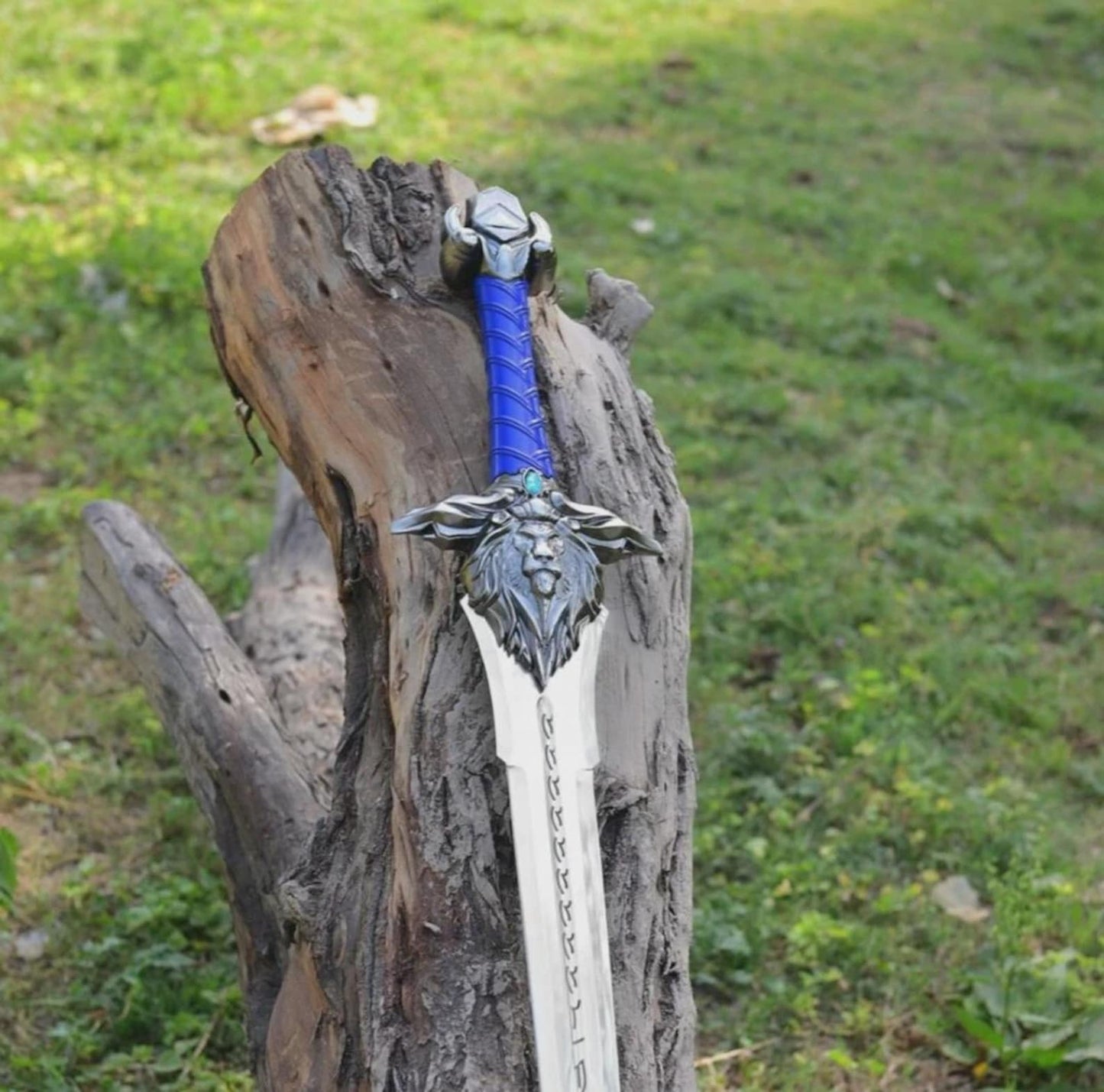 Alliance Lion Head Sword – Handmade Stormwind Steel Replica