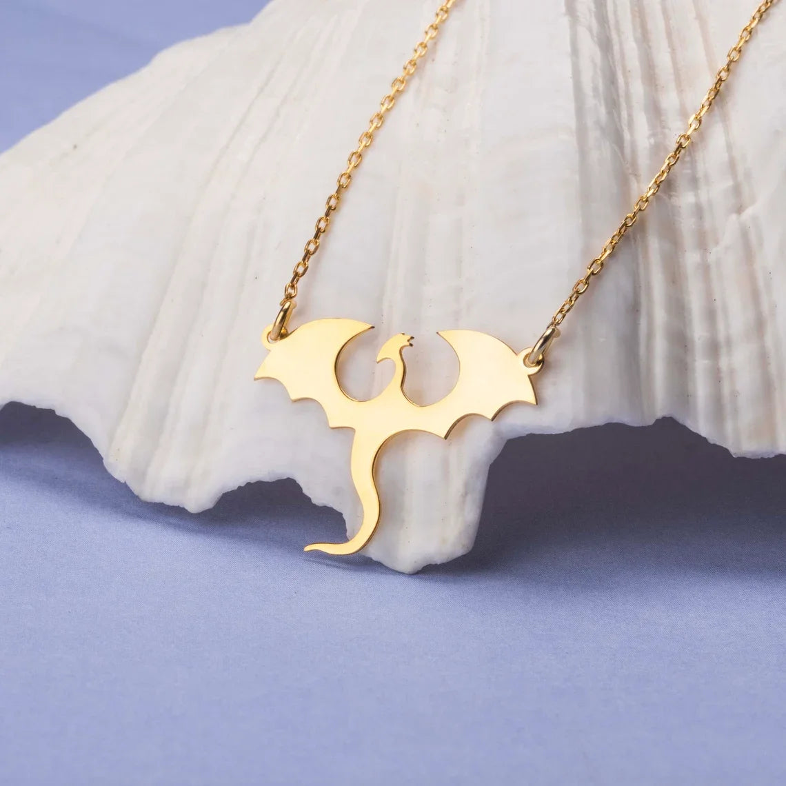 Dragon Movie Family Same Clavicle Necklace Vintage Medieval Smooth Luxurious Stainless Steel Dragon Pendant Necklace Thrones