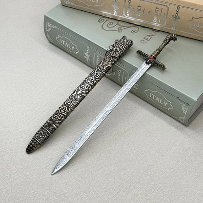 Oathkeeper Mini Metal Sword – Game of Thrones Collectible