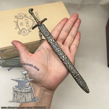 Oathkeeper Mini Metal Sword – Game of Thrones Collectible