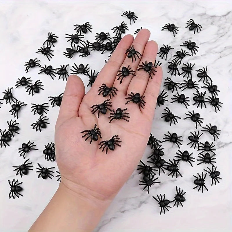 Realistic Black Spiders – Halloween & Haunted House Decor