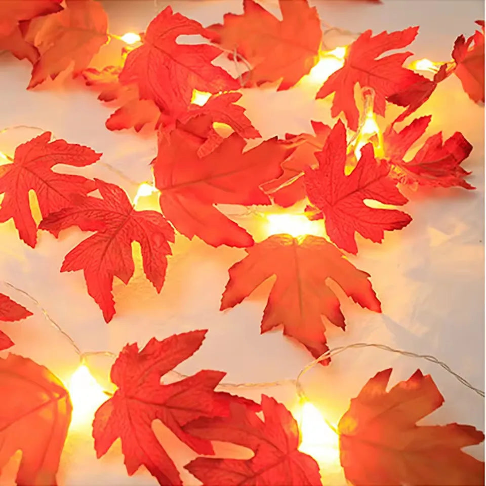 LED Maple Leaf String Lights – 2/3/6M Halloween & Fall Garland