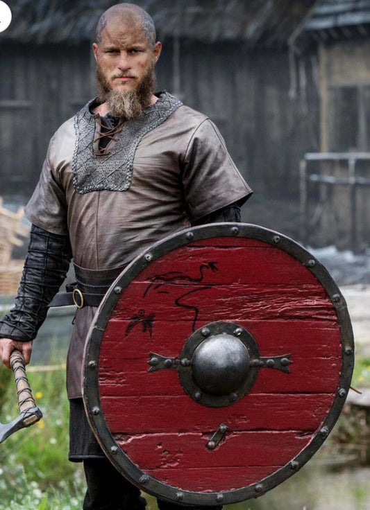 Ragnar Lothbrok | Battleworn | Viking Shield