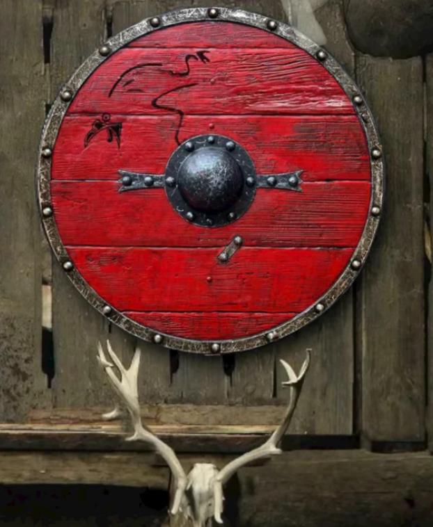 Ragnar Lothbrok | Battleworn | Viking Shield