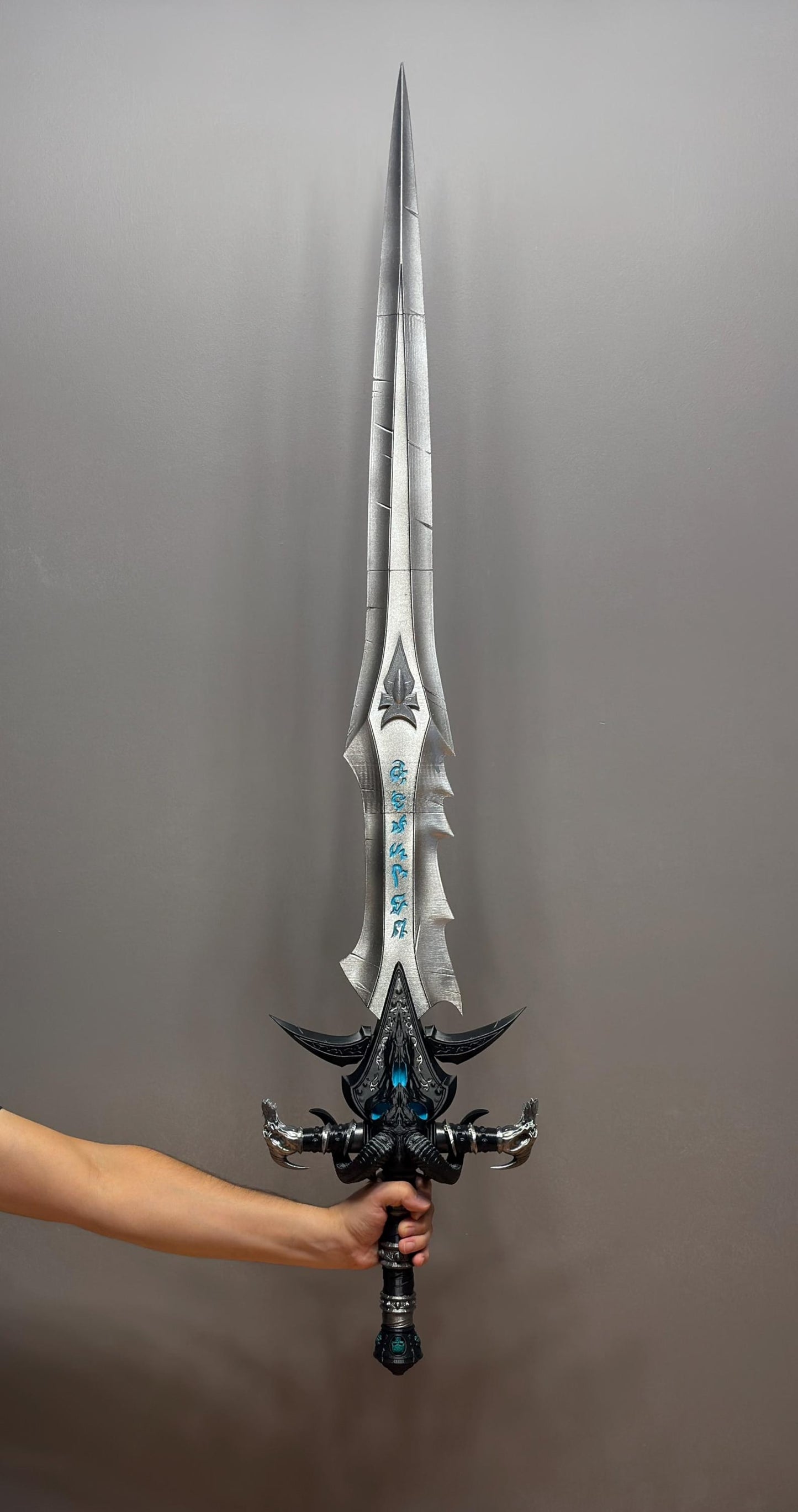 Frostmourne Sword  Replica- World of Warcraft  (51 inches)