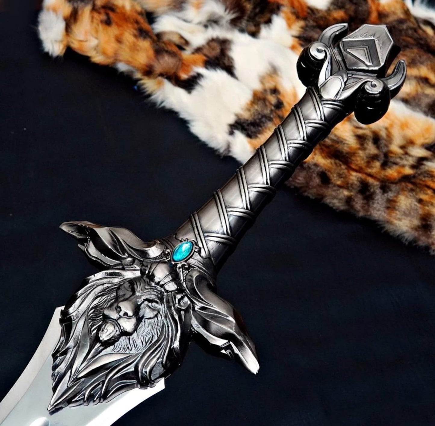 World of Warcraft King of Stormwind Replica