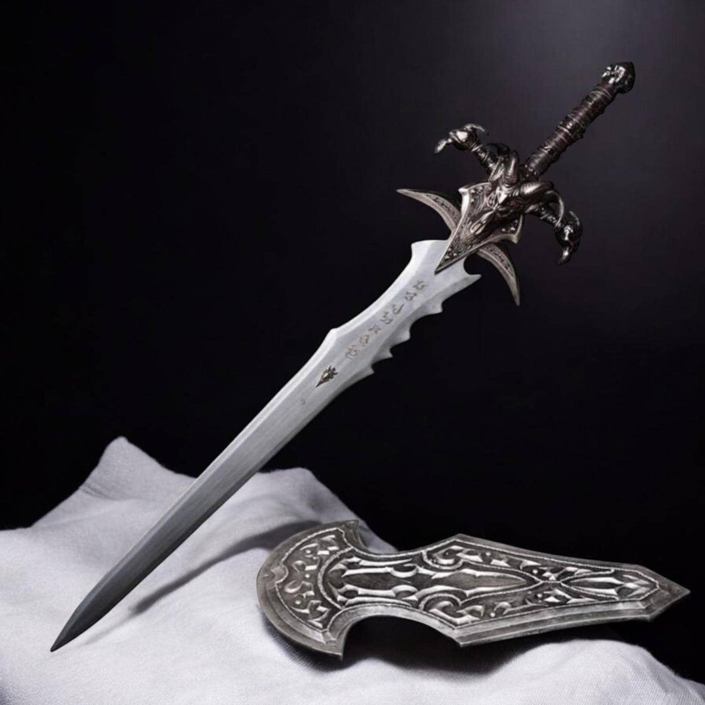 Fiction Edge Frostmourne Sword Replica – Full Metal Lich King Cosplay Blade