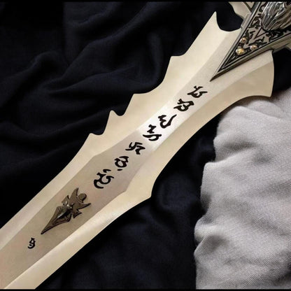 Fiction Edge Frostmourne Sword Replica – Full Metal Lich King Cosplay Blade