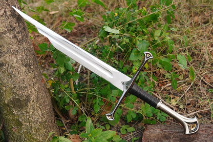 Narsil sword | broken version | King of Numeror
